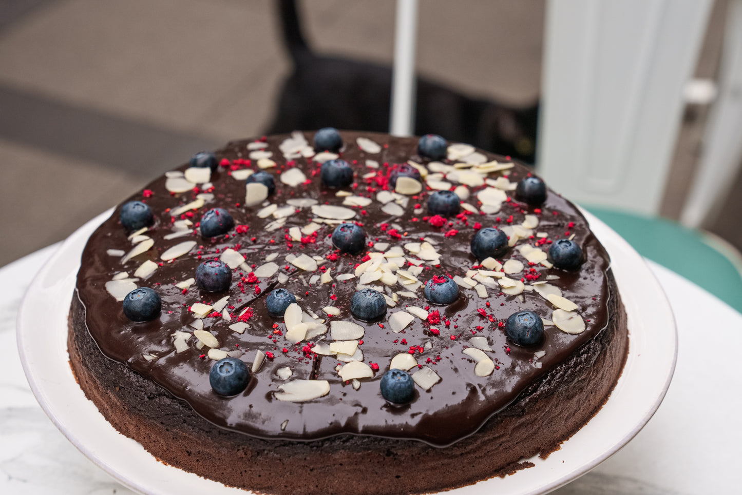 
                  
                    Blummy Cake
                  
                