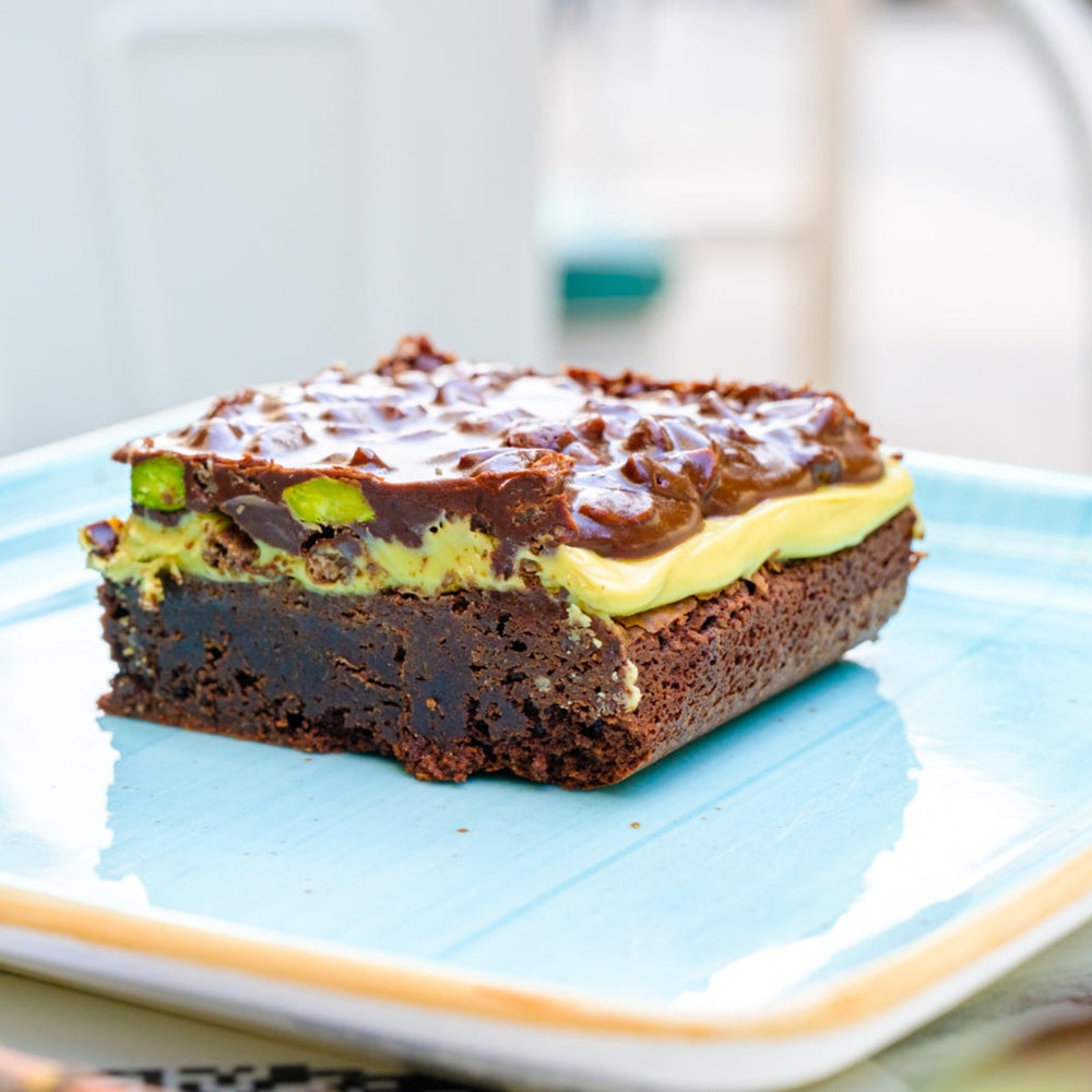 
                  
                    Belçika Çikolatalı Antep Fıstıklı Brownie-Glutensiz
                  
                